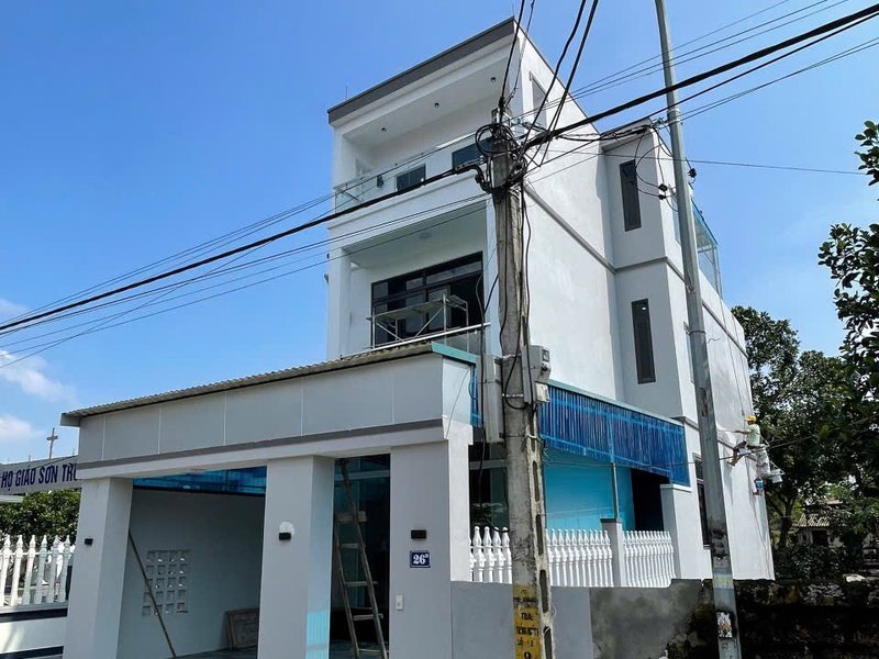 Nhà 3 tầng 200m² tại Đoài Phương, Sơn Tây do Nhà Mộc xây trọn gói, chụp mặt tiền sau hoàn thiện