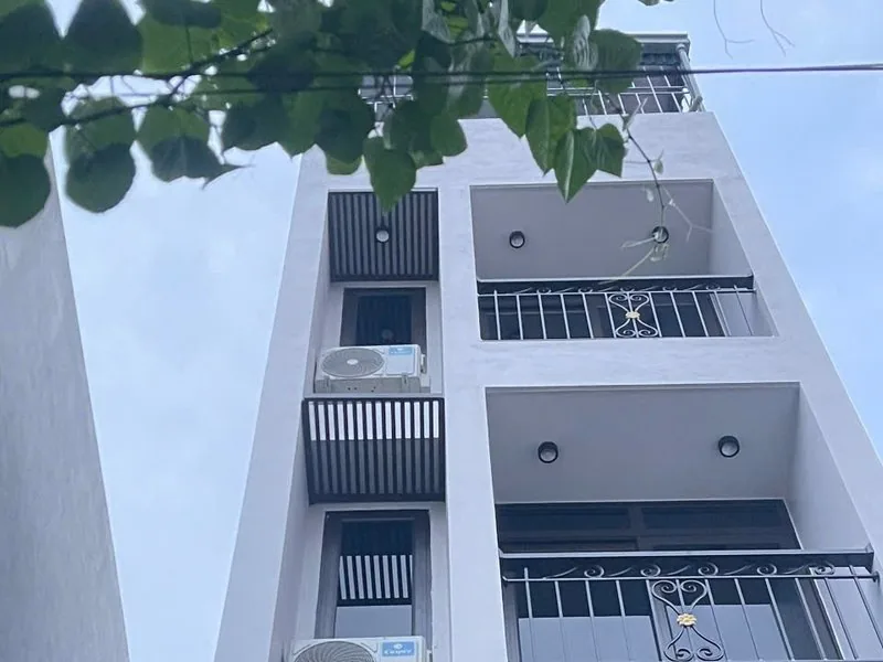 Ảnh thật nhà phố mặt tiền hẹp tại Sơn Đồng, Hoài Đức, Nhà Mộc xây